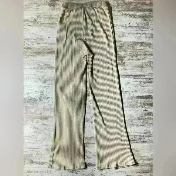 Pink Lily tan flare knit pants women’s size small - Picture 2 of 4